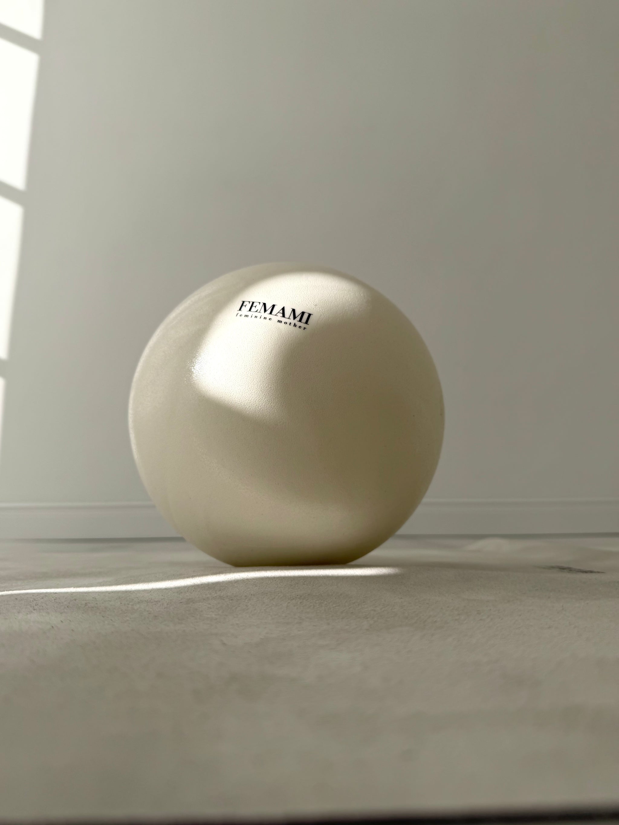 The FEMAMI Coreball - Core-Training Ball